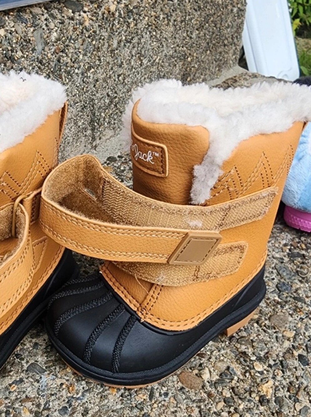 Cat & Jack Toddler Snow Boots NWOT